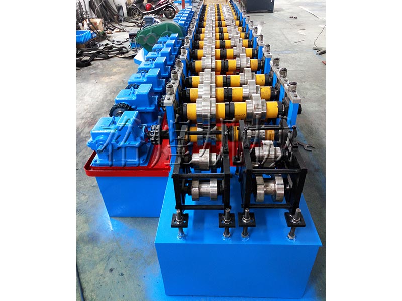 電梯加強筋生產(chǎn)線