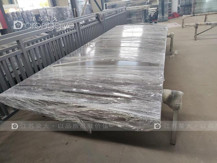 河北不銹鋼公交站臺發貨配圖一