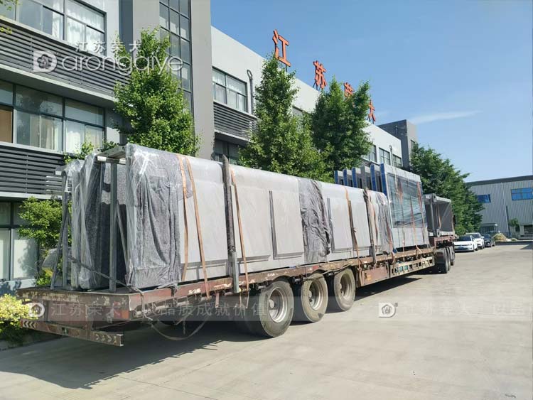 浙江智能公交站臺第三批發(fā)貨